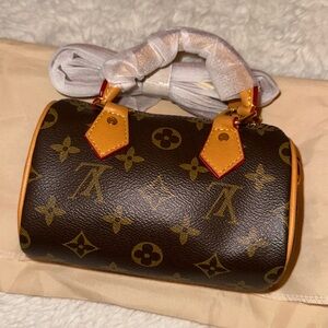 Cute logo brown mini bag